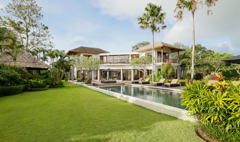 Celebrate your special day at Villa Uma Nina Jimbaran