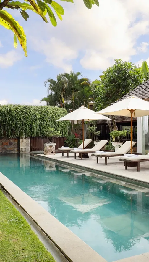 5 bedroom pool villa in batu belig at Villa Tenang
